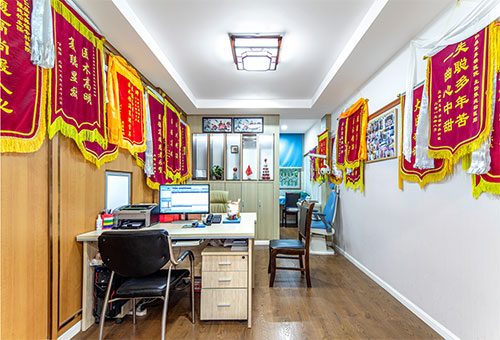 成都過(guò)敏性鼻炎怎么治療？